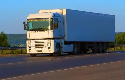 Ankara ile Karşıyaka Arası Öğrenci Eşyası Taşıma